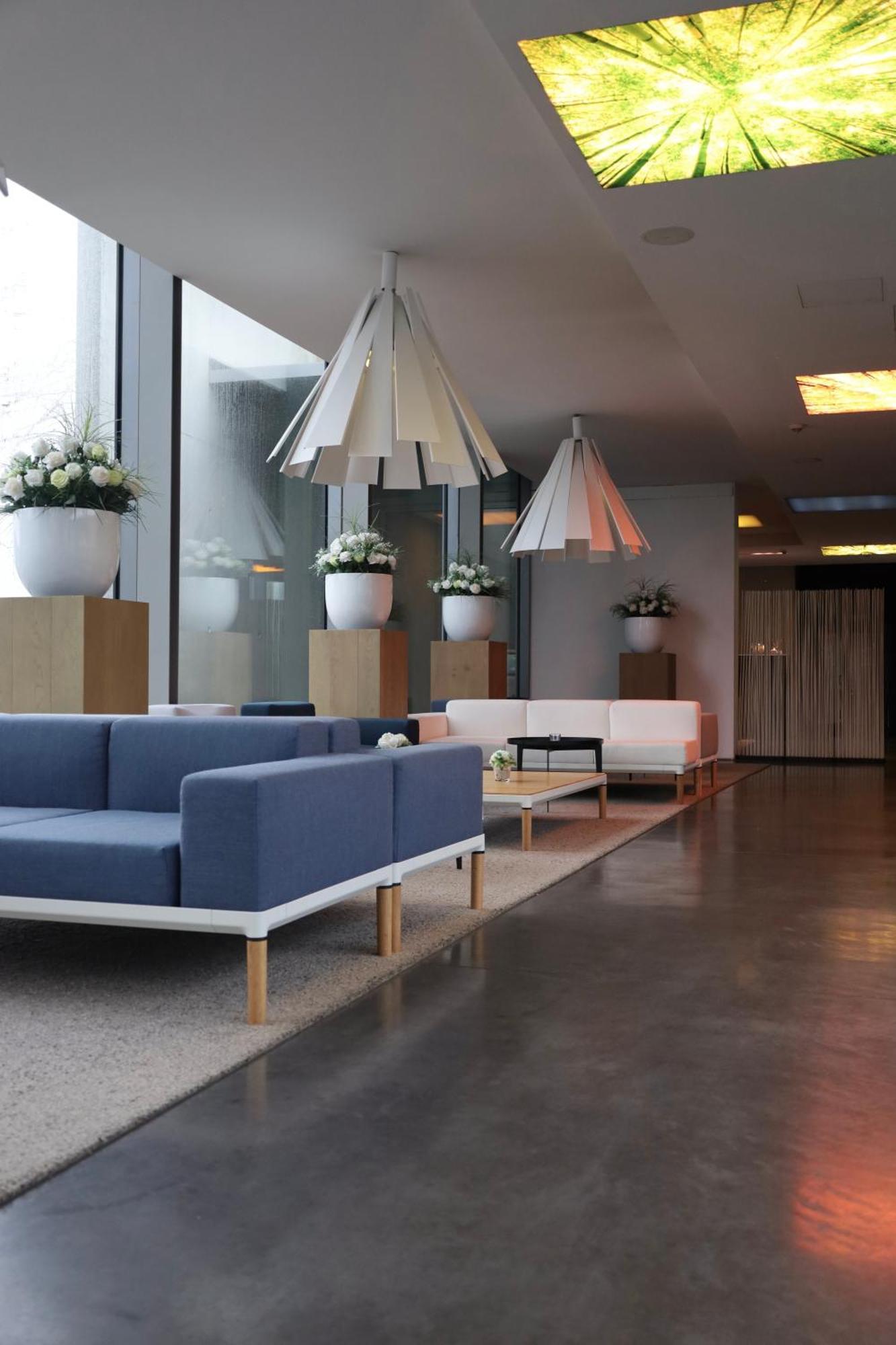 D-Hotel Kortrijk Eksteriør billede